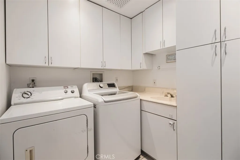 Additional image 43 of 19462 Arminta, Reseda, CA 91335