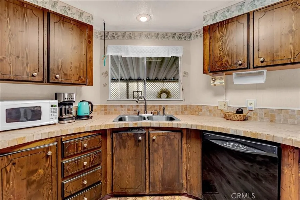 Additional image 51 of 11705 Parey Ave Unit 13, Red Bluff, CA 96080