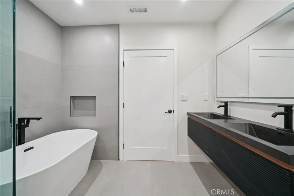 Additional image 47 of 1098 Syracuse Dr, Claremont, CA 91711