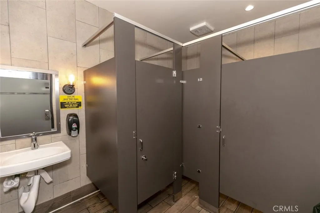 Additional image 13 of 4494 Atlantic Avenue, Long Beach, CA 90807