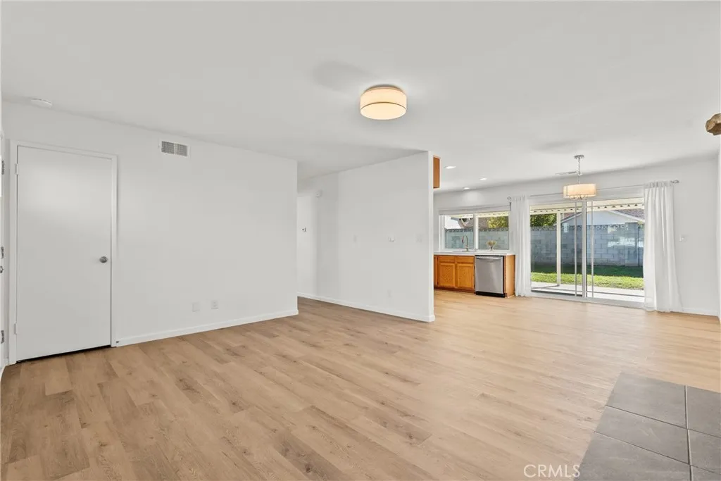 Additional image 16 of 19642 Lonerock St, Canyon Country, CA 91351