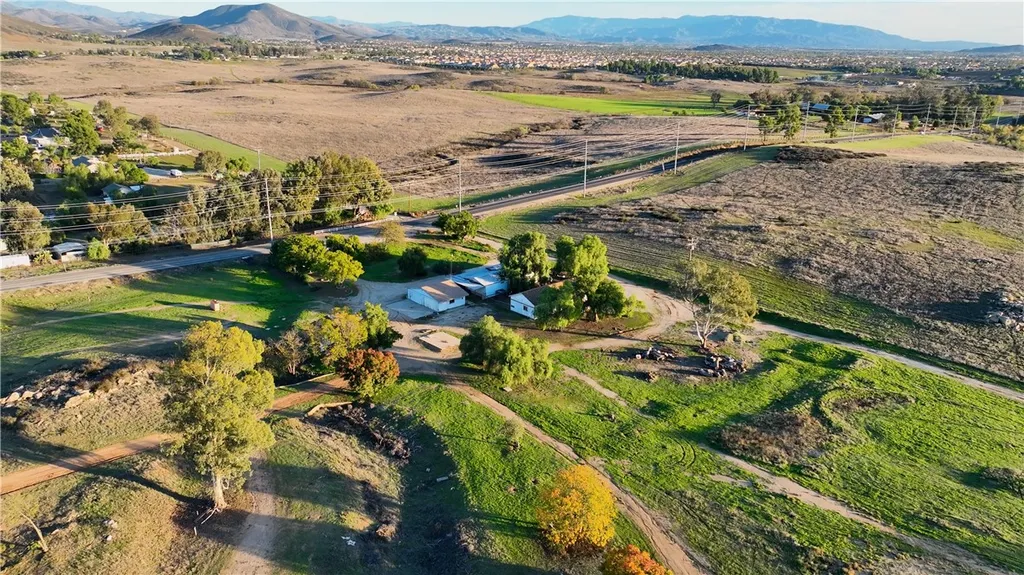 Additional image 11 of 33045 Briggs Road, Menifee, CA 92584