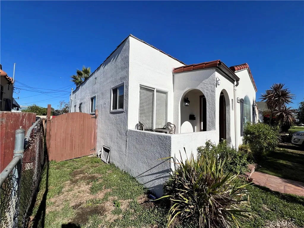 Additional image 36 of 1855 W 68th St, Los Angeles, CA 90047