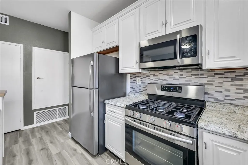 Additional image 8 of 10550 N Lakeside Drive N. #E, Garden Grove, CA 92849