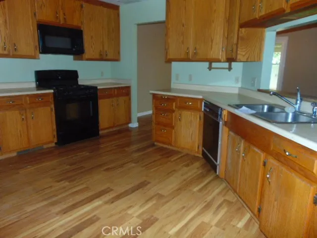 Additional image 23 of 934 Kinder Cir, Orland, CA 95963