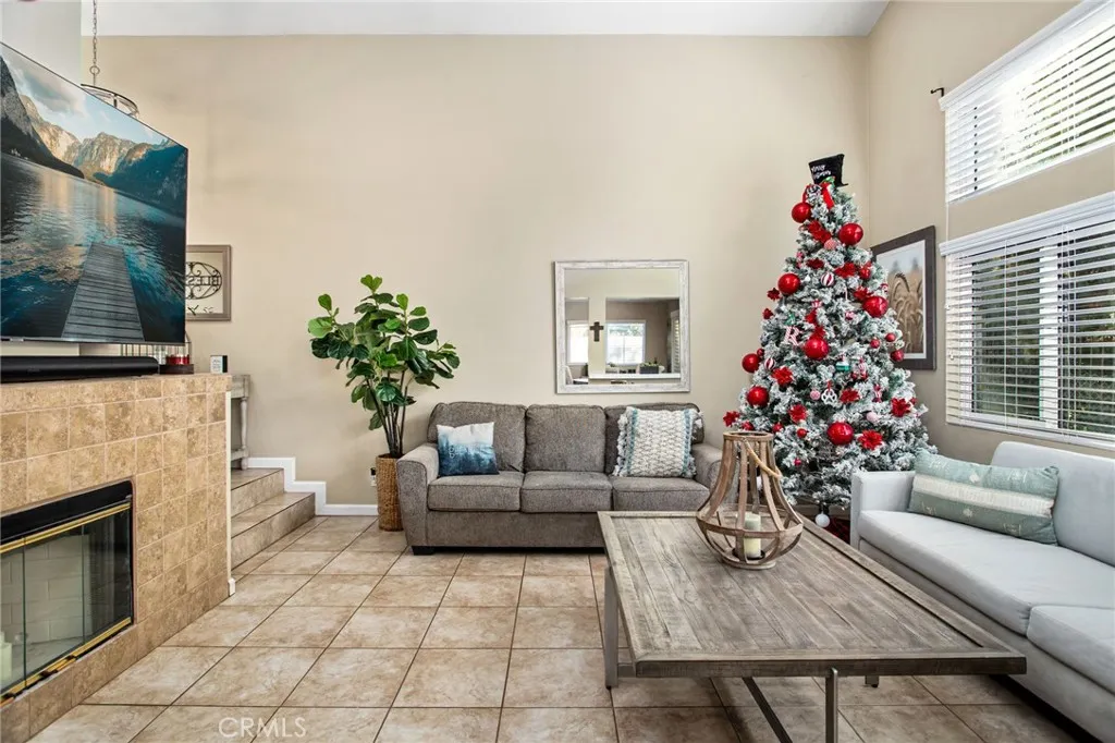 Additional image 10 of 910 Pathfinder Way, Corona, CA 92878