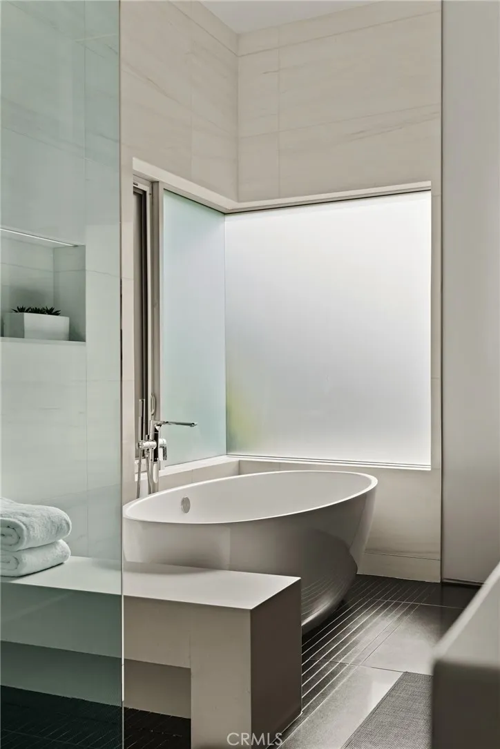 Additional image 97 of 704 Nyes Place, Laguna Beach, CA 92651