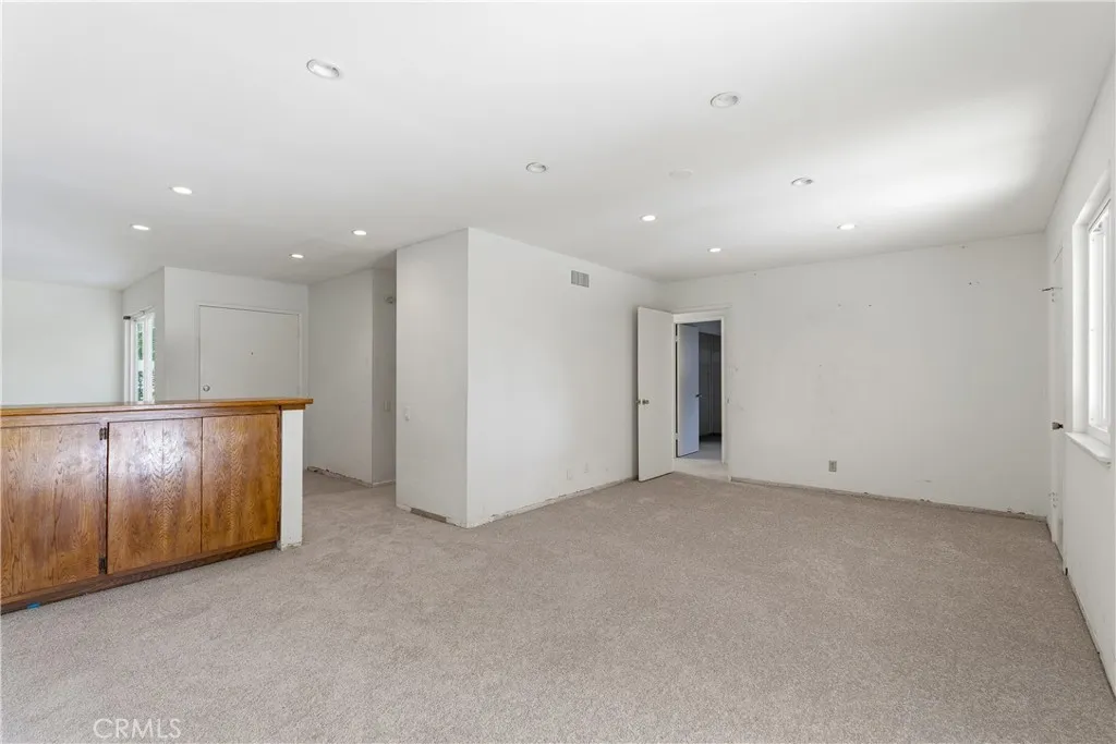 Additional image 32 of 26136 Veva Way, Calabasas, CA 91302