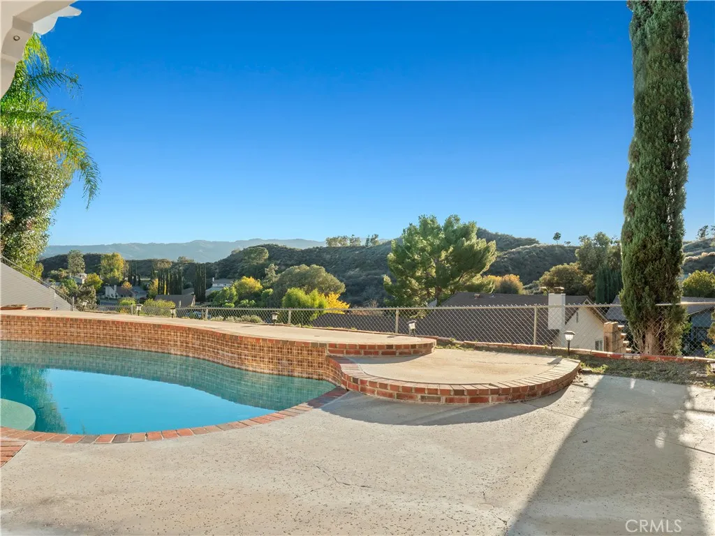 Additional image 28 of 23208 Cuervo Dr, Valencia, CA 91354