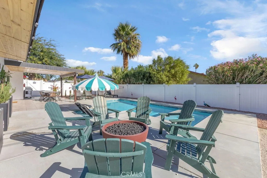 Additional image 98 of 481 W Sunview Ave, Palm Springs, CA 92262