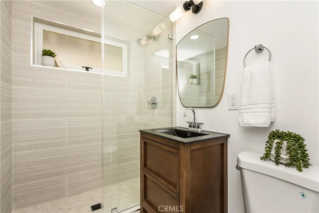 Additional image 43 of 925 N Keystone Street, Anaheim, CA 92801