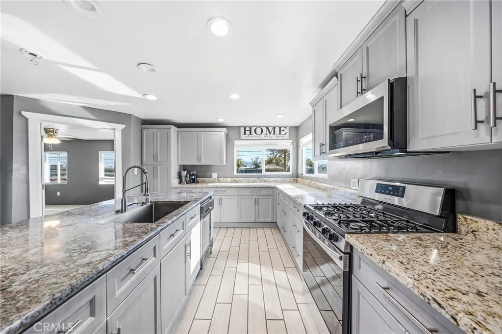 Additional image 43 of 530 Park Ave, Perris, CA 92570