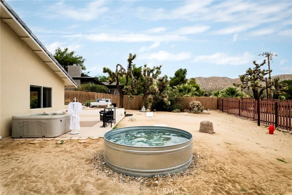 Additional image 50 of 7573 Cardillo Trl, Yucca Valley, CA 92284