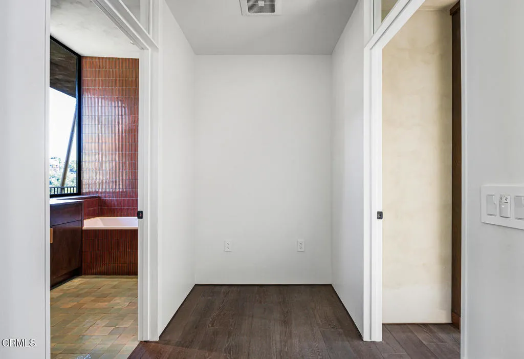 Additional image 8 of 596 Quail Drive, Los Angeles, CA 90065