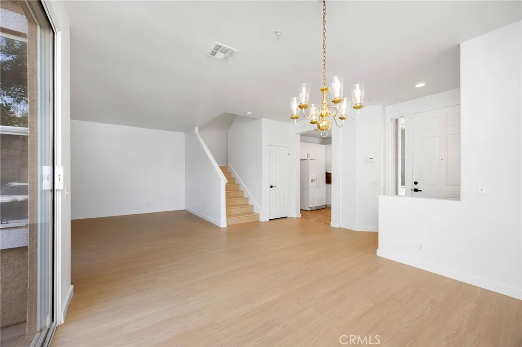 Additional image 8 of 448 N Londonderry Lane Unit D, Orange, CA 92869