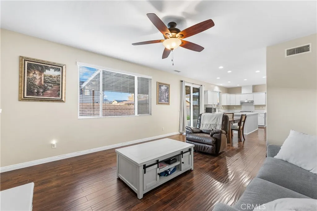 Additional image 19 of 43649 Brandon Thomas Way, Lancaster, CA 93536