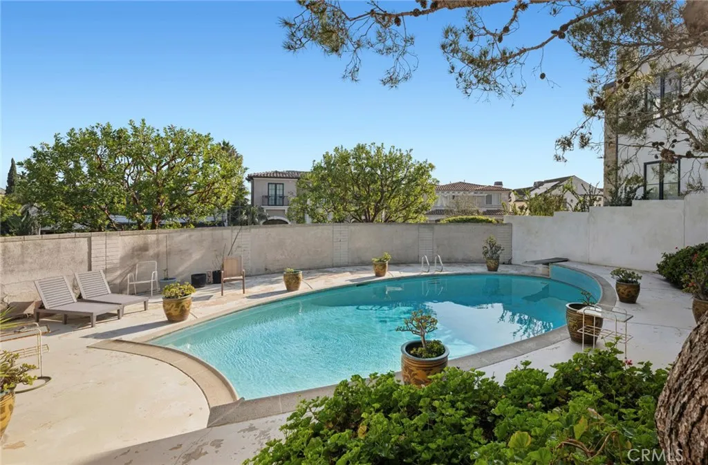 Additional image 6 of 101 Kings Place, Newport Beach, CA 92663