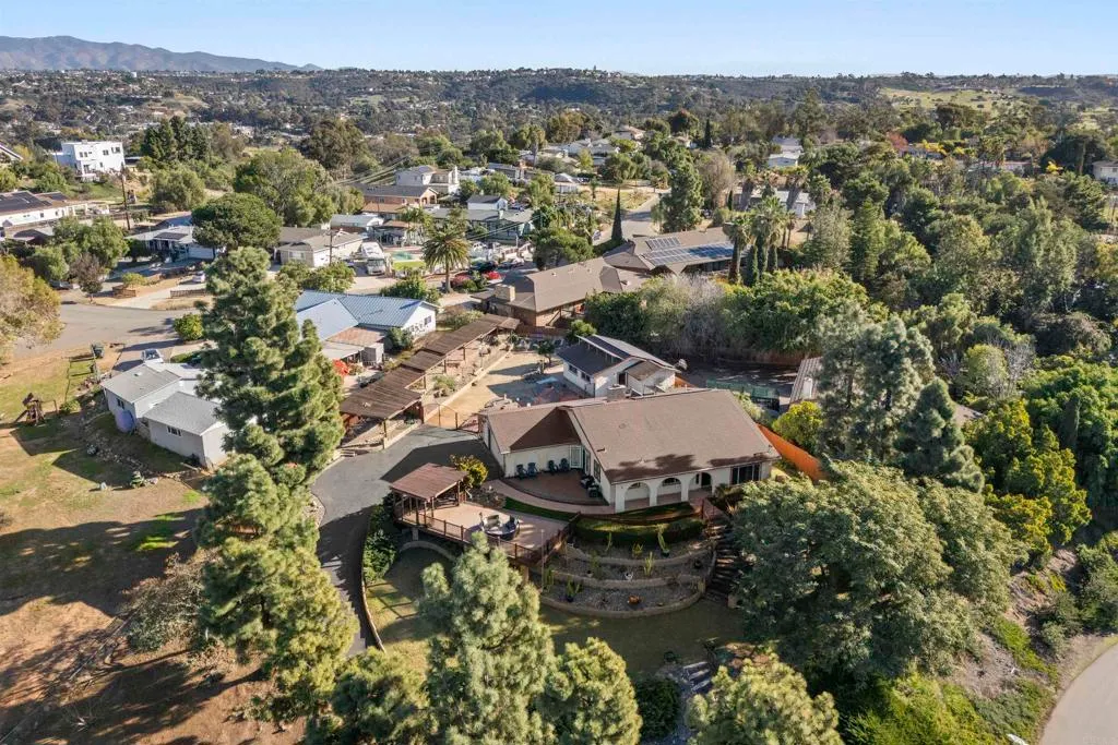 Additional image 123 of 3870 Avenida San Miguel, Bonita, CA 91902