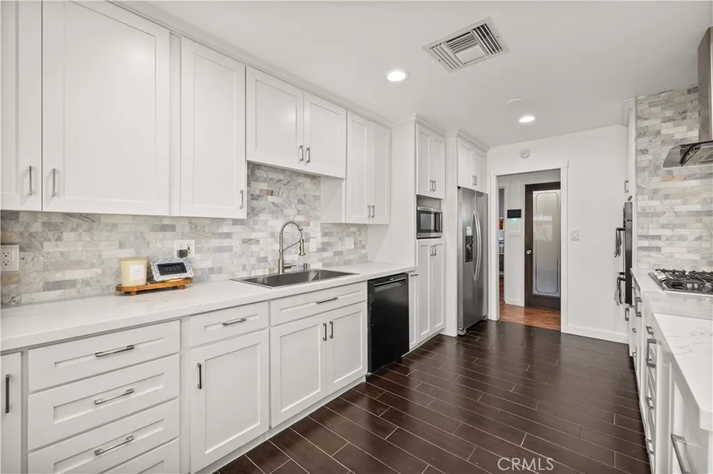 Additional image 50 of 45026 16th St W, Lancaster, CA 93534