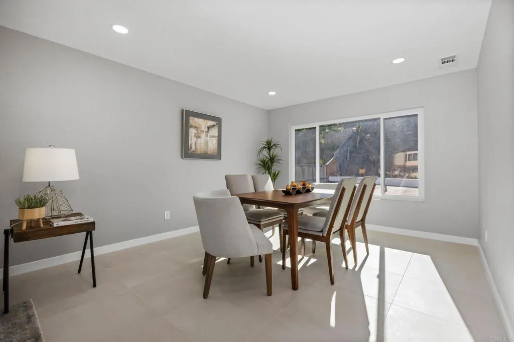 Additional image 13 of 2755 Victoria Avenue, Carlsbad, CA 92010