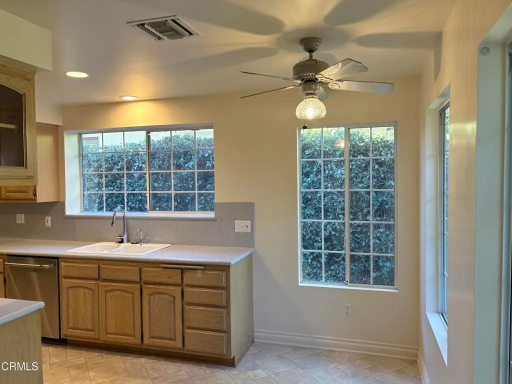 Additional image 11 of 1920 N Altadena Drive, Pasadena, CA 91107