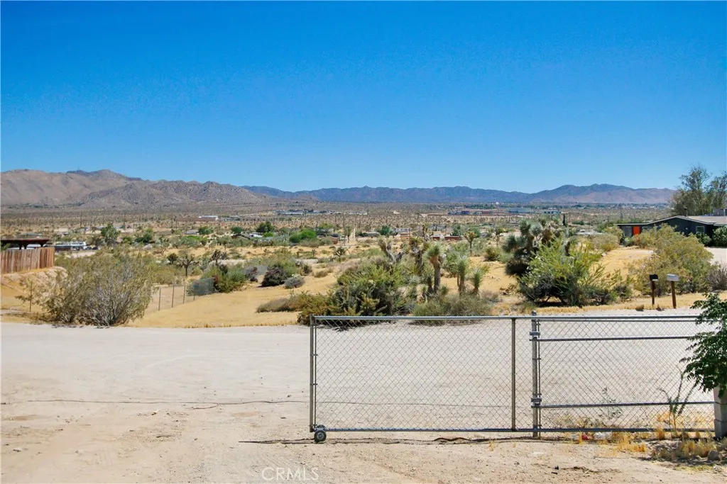 Property image for 59128 Nelson Ave, Yucca Valley, CA 92284