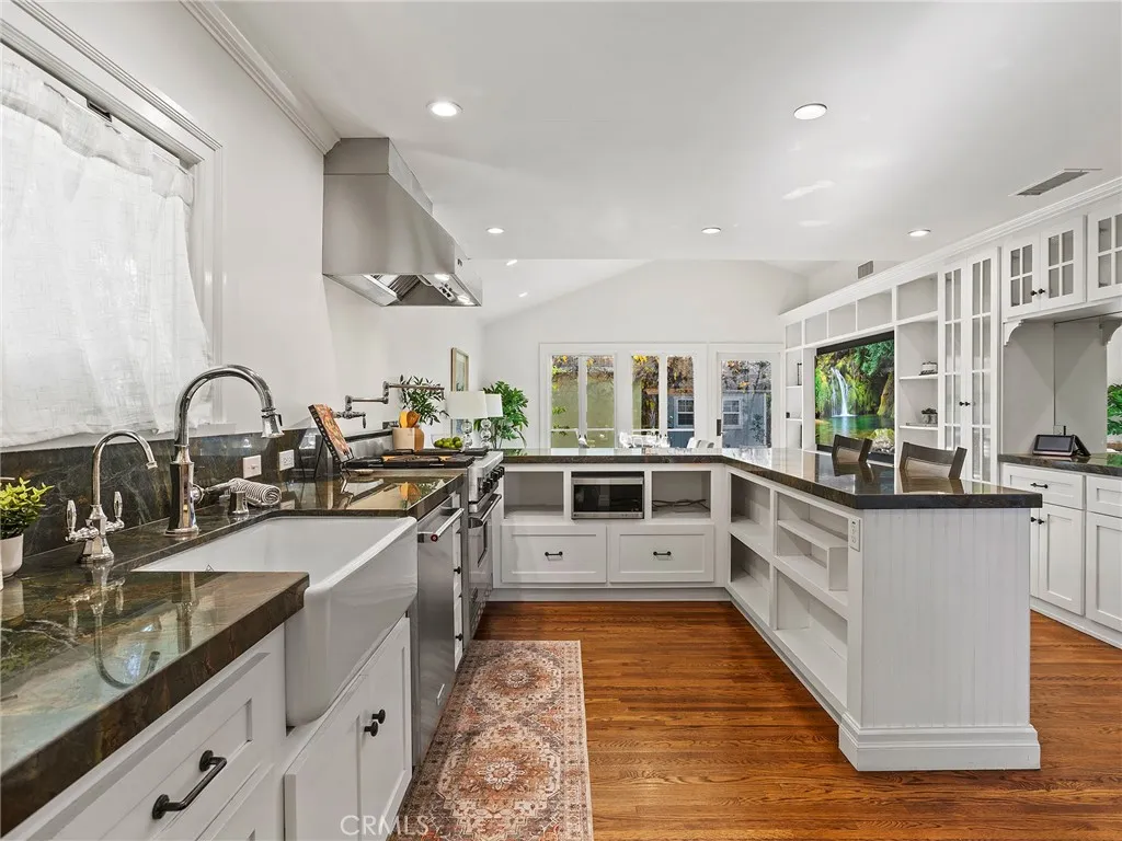 Additional image 70 of 10404 Margate Street, North Hollywood, CA 91601