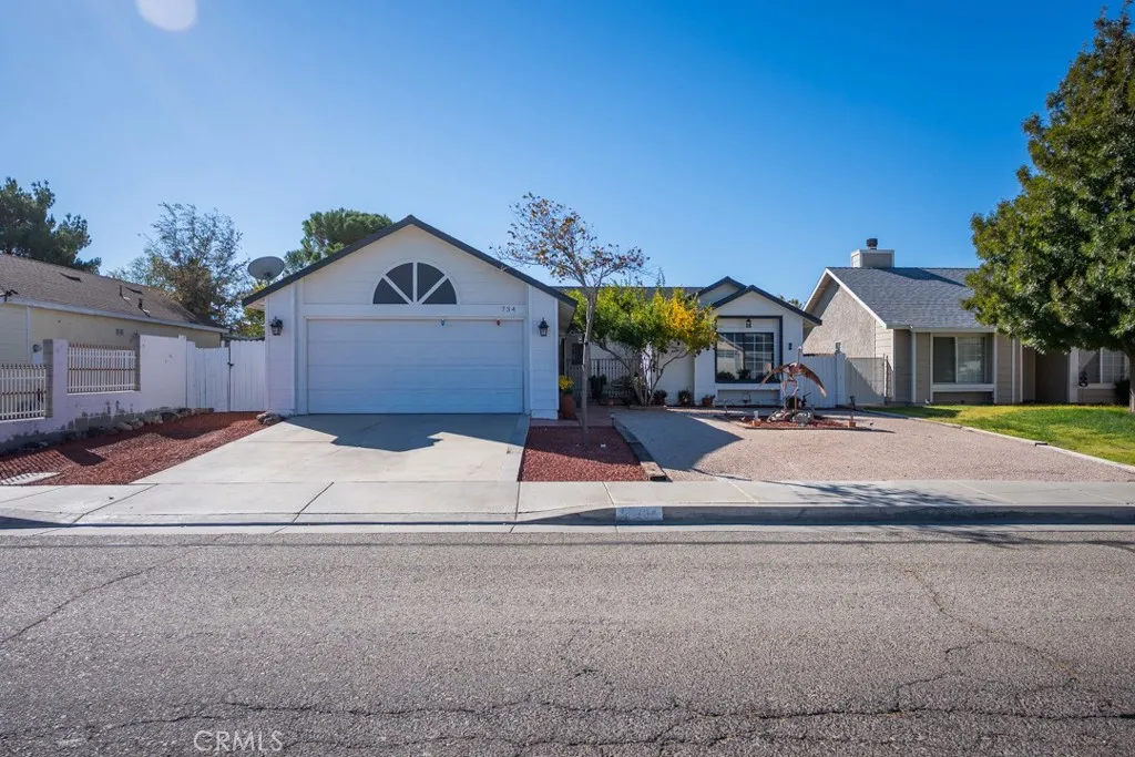 Additional image 2 of 734 W Avenue H2, Lancaster, CA 93534