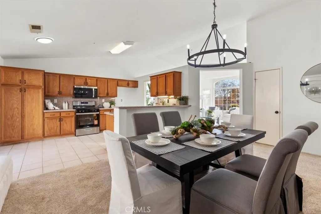 Additional image 11 of 2708 W Buena Vista Dr, Rialto, CA 92377