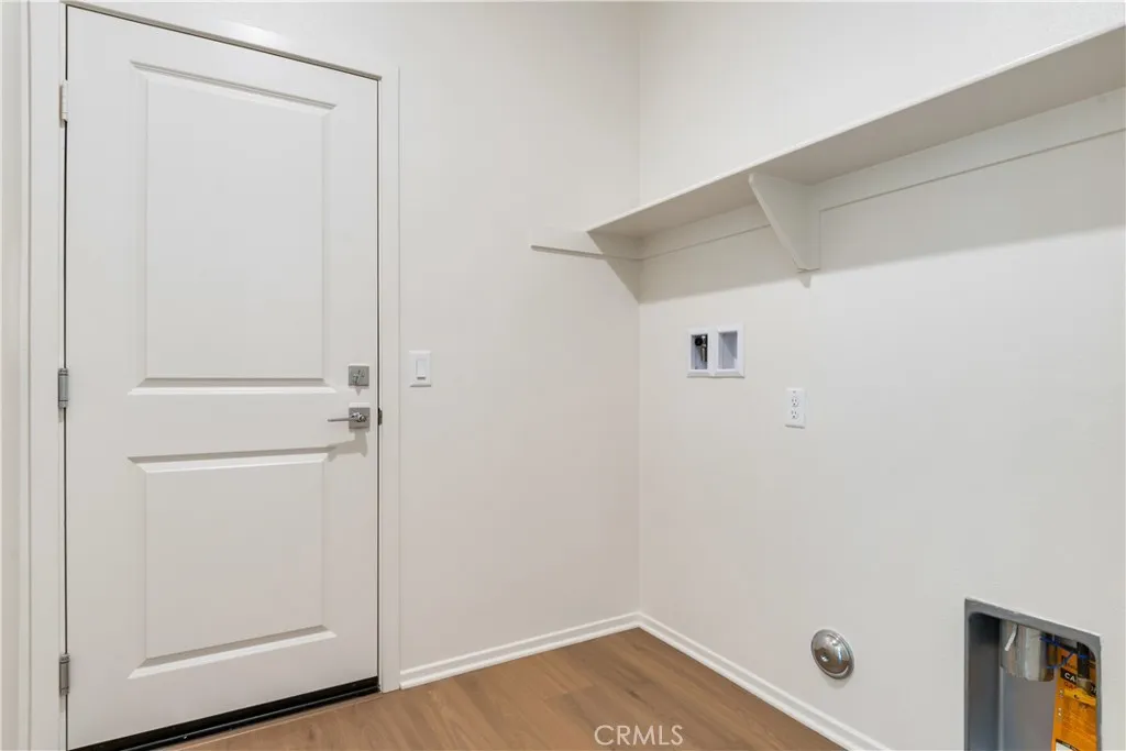 Additional image 37 of 1577 E Houlguin Street, Lancaster, CA 93535