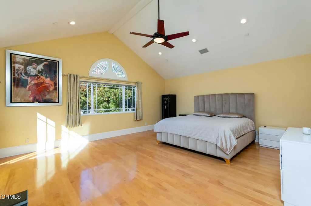 Additional image 30 of 1075 E Tujunga Avenue, Burbank, CA 91501