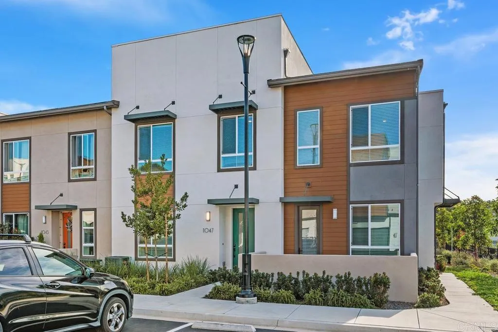 Additional image 3 of 1047 Arrowood Trail, Vista, CA 92081