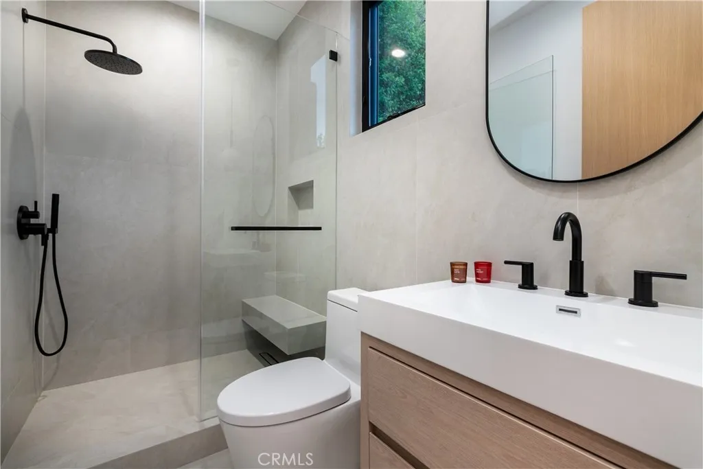 Additional image 104 of 16749 Addison St, Encino, CA 91436