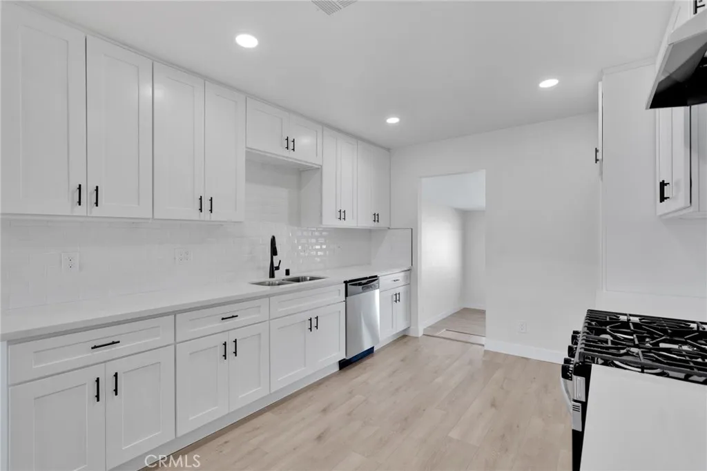 Additional image 10 of 16774 Joshua St, Victorville, CA 92395