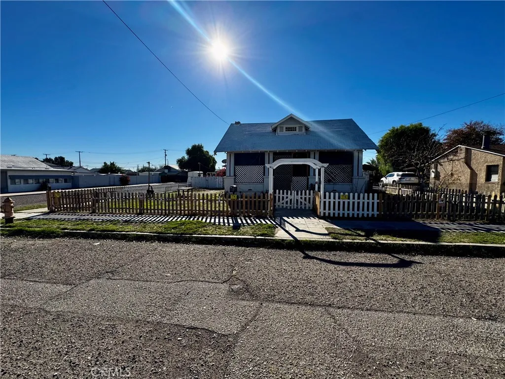 Additional image 3 of 203 Walnut Street, Needles, CA 92363