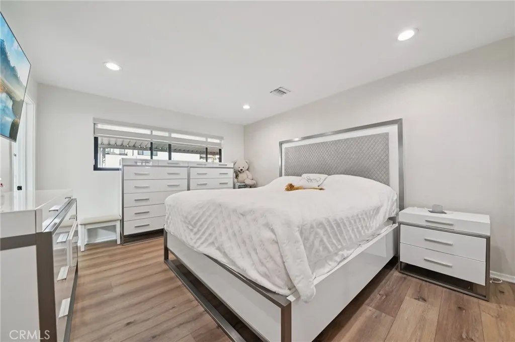 Additional image 54 of 15937 Londelius Street, North Hills, CA 91343