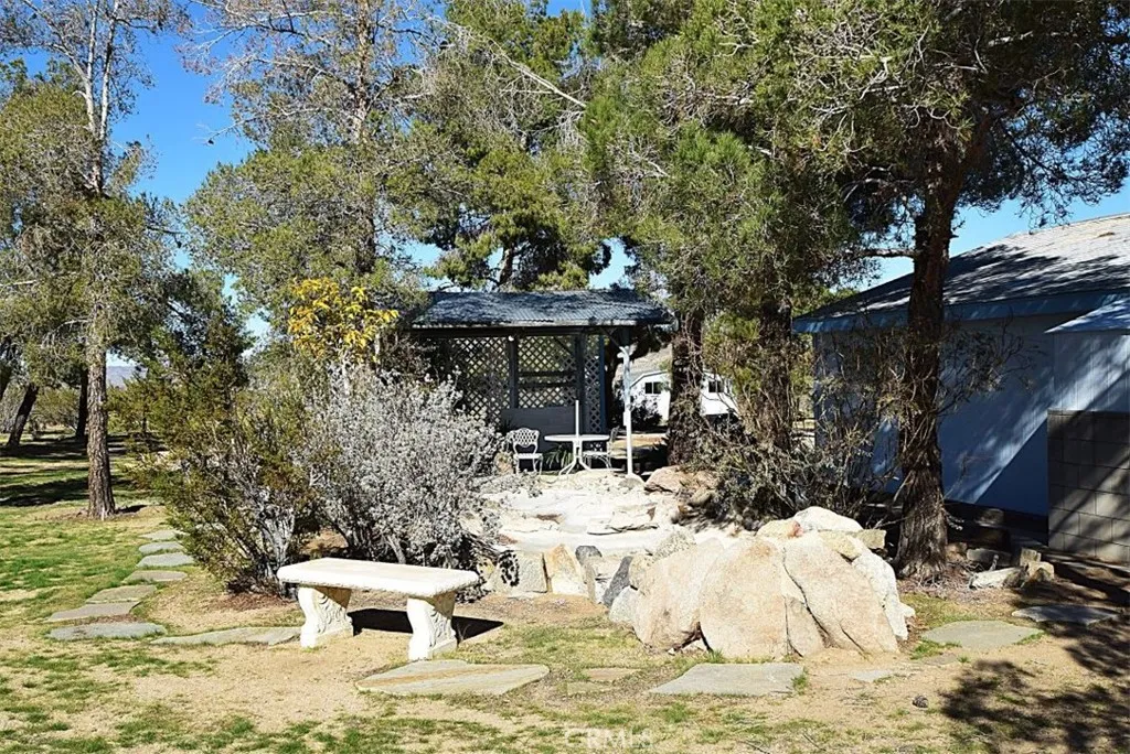Additional image 59 of 56788 Encantado Rd, Landers, CA 92285