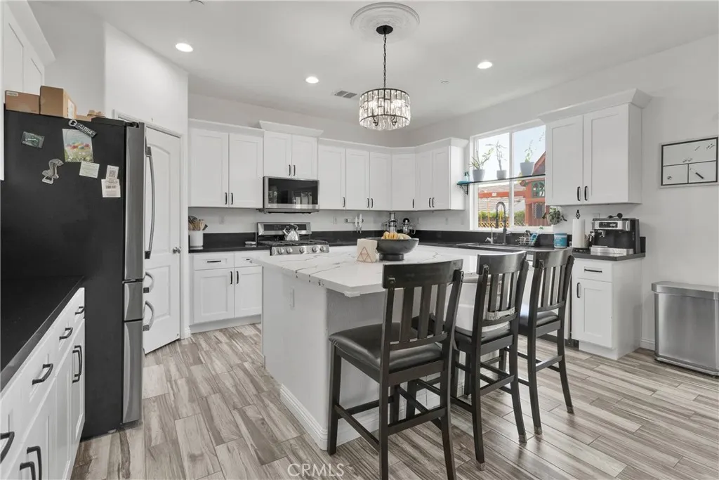 Additional image 55 of 13458 Snowdrop Court, Victorville, CA 92394