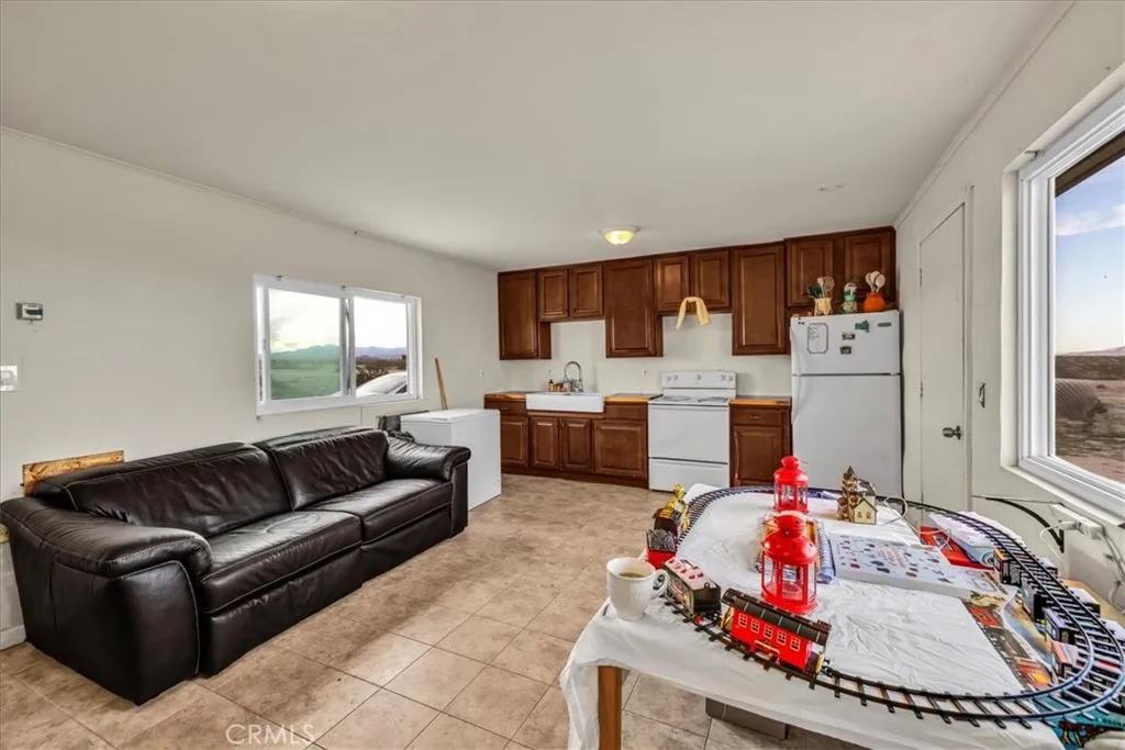 Additional image 47 of 67550 Del Oro, 29 Palms, CA 92277