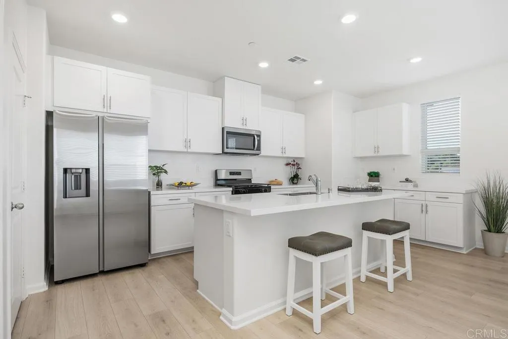 Additional image 13 of 1047 Arrowood Trail, Vista, CA 92081