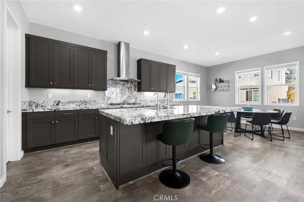 Additional image 79 of 115 Frame, Irvine, CA 92618