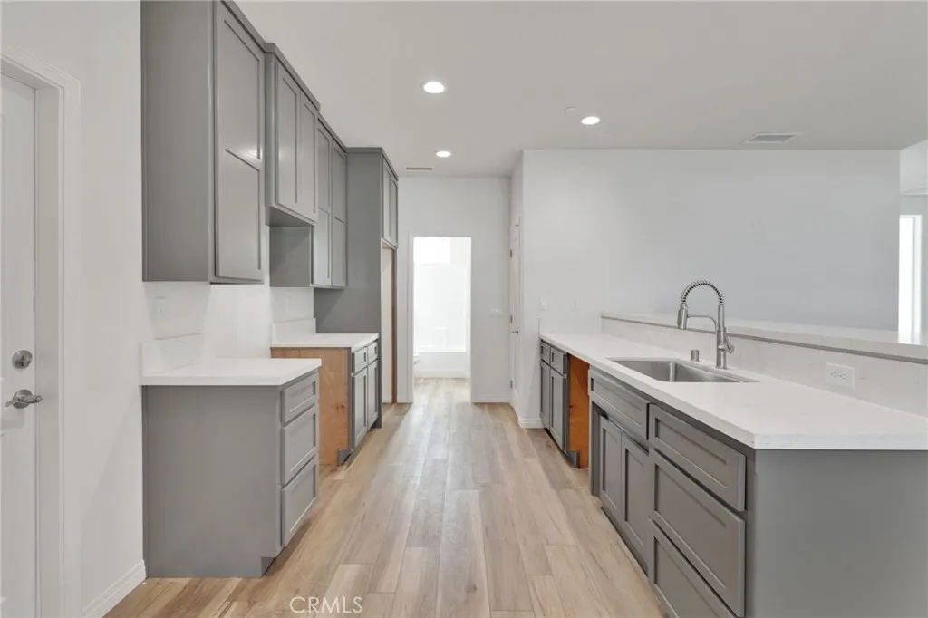 Additional image 47 of 15772 Jasmine Street, Victorville, CA 92395