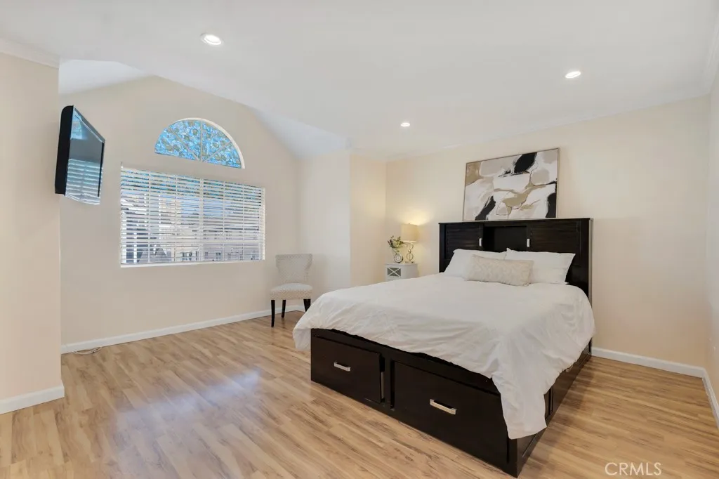 Additional image 17 of 8958 Burnet Avenue Unit E6, North Hills, CA 91343