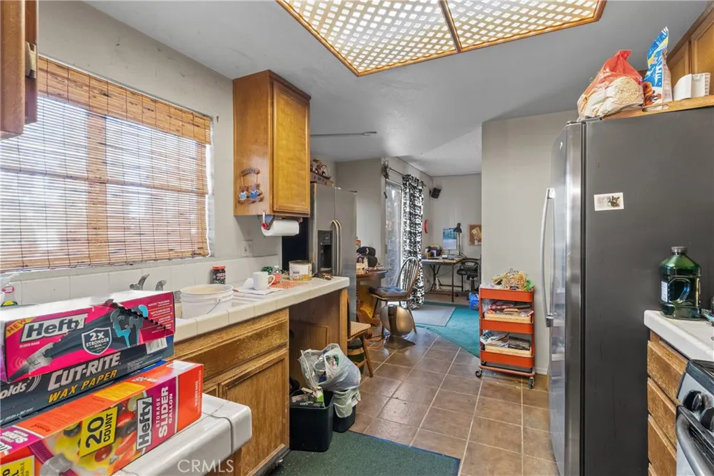 Additional image 10 of 317 Camino Real Avenue, Palmdale, CA 93551