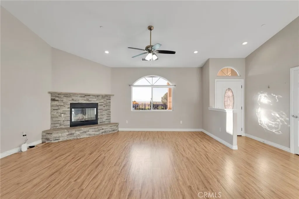 Additional image 9 of 15831 Rimrock Road, Apple Valley, CA 92307