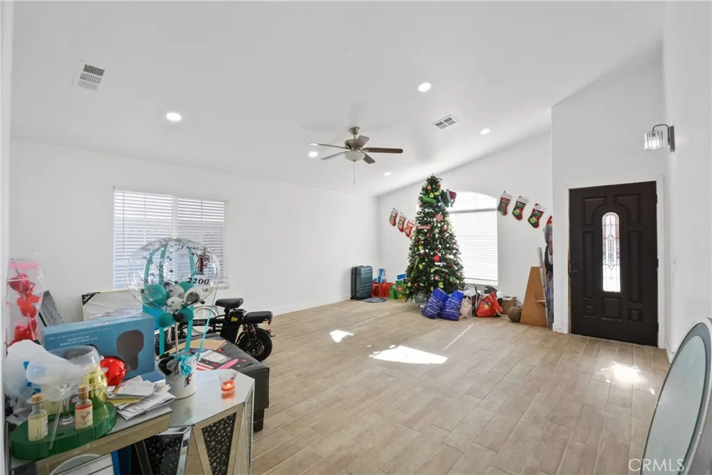 Additional image 4 of 14152 Nantucket St, Hesperia, CA 92344