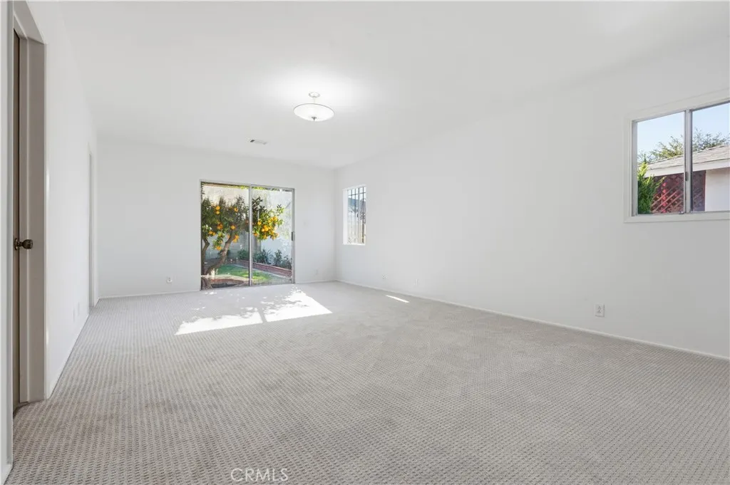 Additional image 61 of 5300 E 28th St, Long Beach, CA 90815