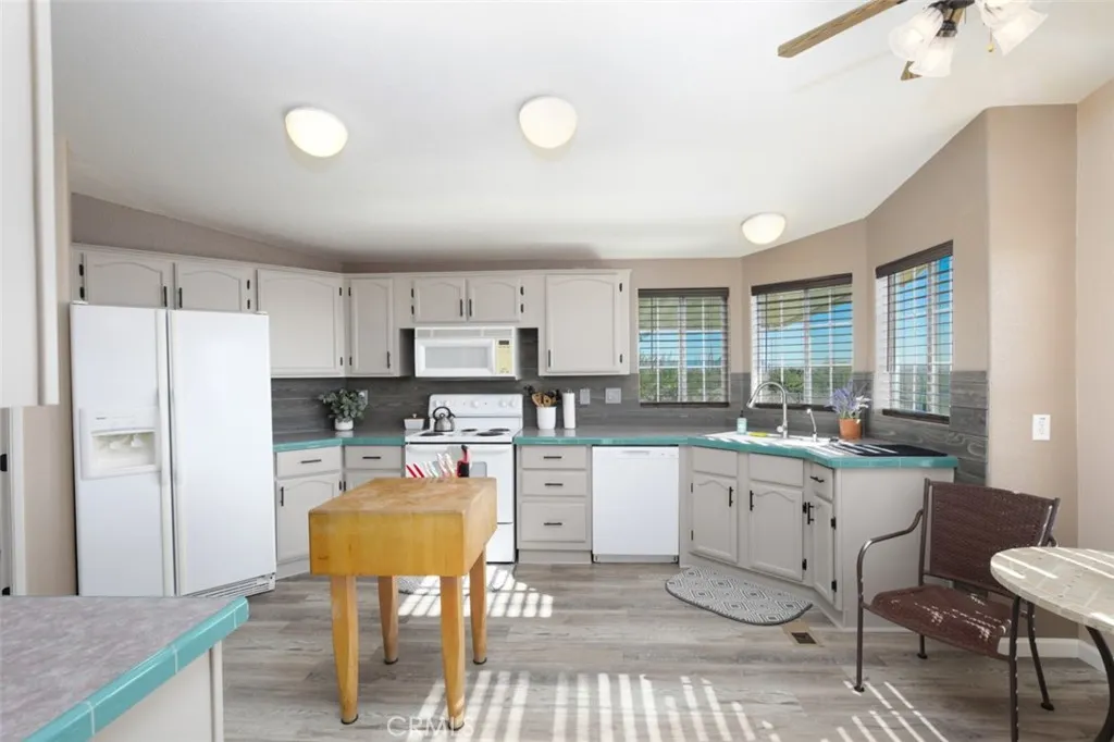 Additional image 40 of 150217 Bluewater Rd, Big River, CA 92242