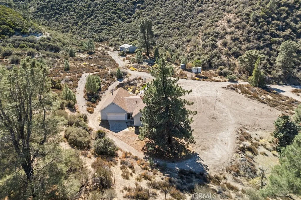Additional image 14 of 47536 3 Points Road, Lake Hughes, CA 93532