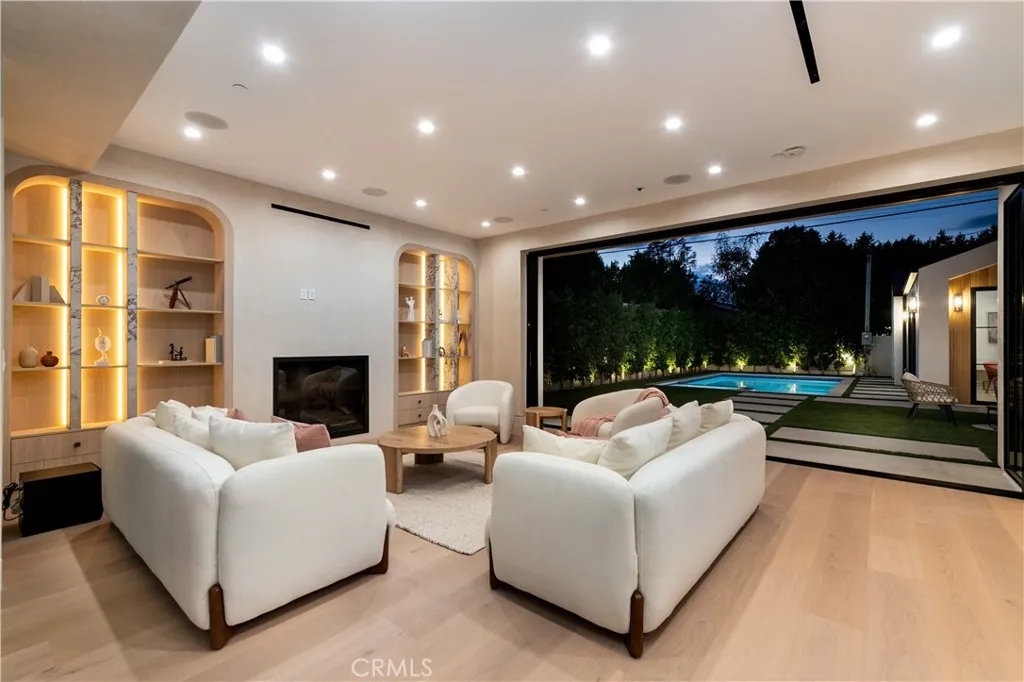 Additional image 90 of 16749 Addison St, Encino, CA 91436